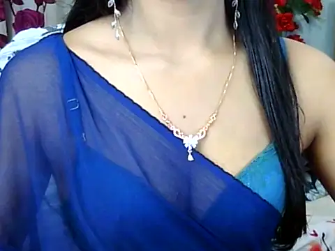 Snapshot of Alina_Nur chatting on 05-14-26, 02:35 Alina Nur online show from 05-14-26, 02:35