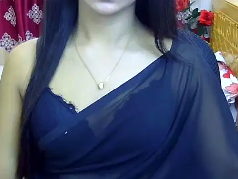 Alina Nur online show from 07-17-26, 06:02