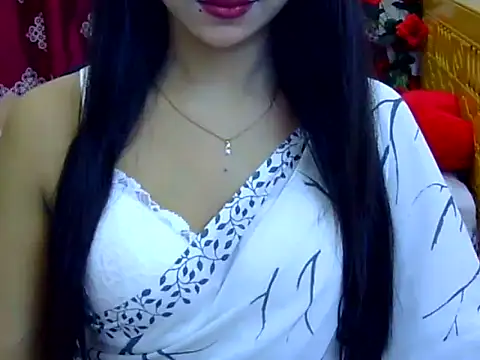Alina Nur online show from 07-24-26, 08:07