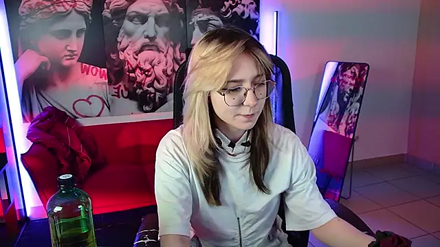 NyxCalderra online show from 06-07-26, 01:32