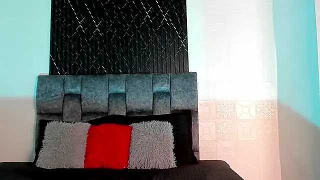 ThiagoSexy005 online show from 06-25-26, 12:32