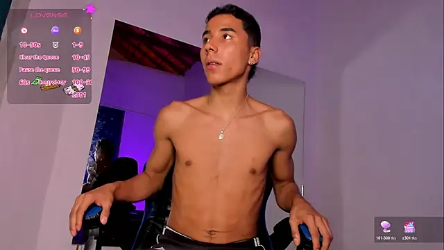 ThiagoSexy005 online show from 07-01-26, 12:45