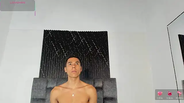 ThiagoSexy005 online show from 07-26-26, 12:08