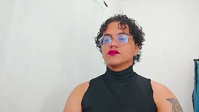 Snapshot of Diane_exotic chatting on 04-26-26, 12:19 Diane exotic online show from 04-26-26, 12:19
