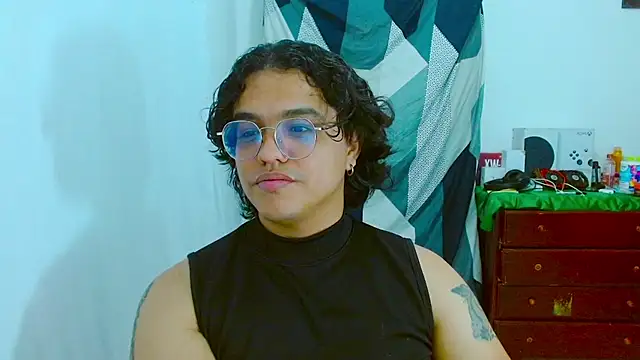 Diane exotic online show from 07-23-26, 12:35