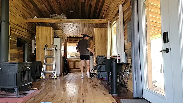 NakedCabinLife online show from 04-24-26, 09:28