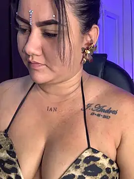 Snapshot of Alexa_marquis chatting on 05-06-26, 11:48 Alexa marquis online show from 05-06-26, 11:48