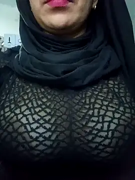 nadia  abaud online show from 12-31-24, 04:49