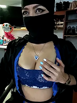 nadia  abaud online show from 09-30-25, 01:43