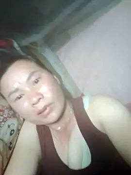 Snapshot of Lella_01 chatting on 07-07-26, 01:26 Lella 01 online show from 07-07-26, 01:26