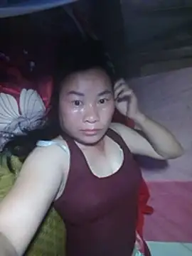 Snapshot of Lella_01 chatting on 08-05-26, 10:33 Lella 01 online show from 08-05-26, 10:33