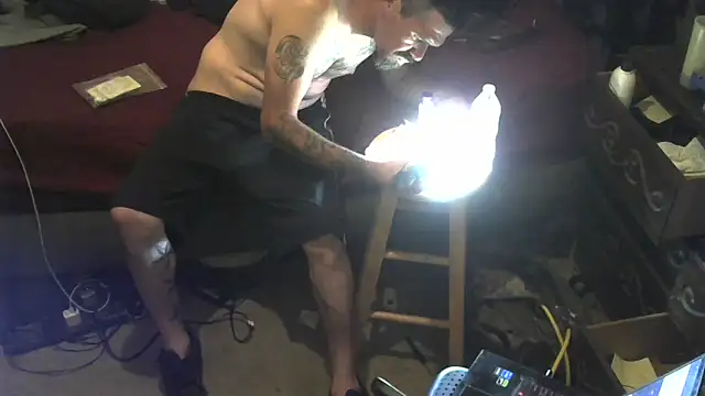 Johnny1991Blunt online show from 05-19-26, 03:18