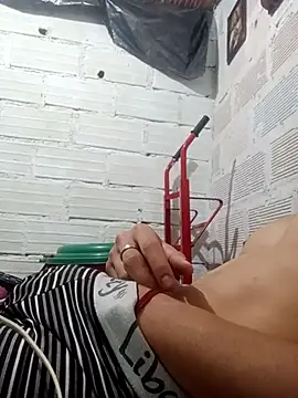 Novafull04 online show from 04-28-26, 12:32