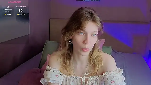 Emily Cartex online show from 07-09-26, 06:17