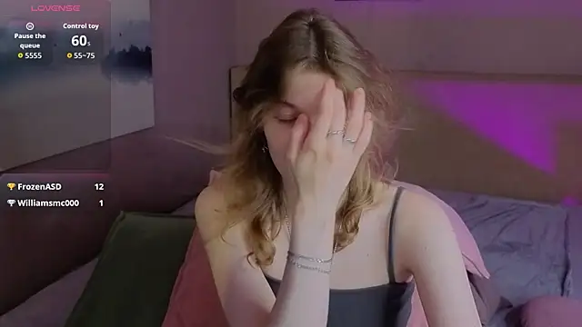 Emily Cartex online show from 07-14-26, 06:07