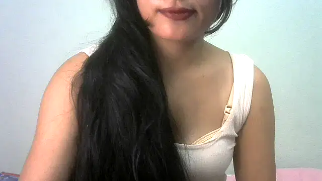 Snapshot of sharmeeli_sima chatting on 08-04-26, 06:49 sharmeeli sima online show from 08-04-26, 06:49
