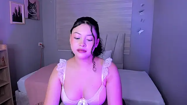Snapshot of hanah_line chatting on 07-28-26, 02:13 hanah line online show from 07-28-26, 02:13