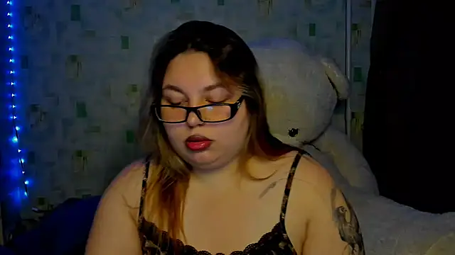 LillyHaigh online show from 06-21-26, 06:21
