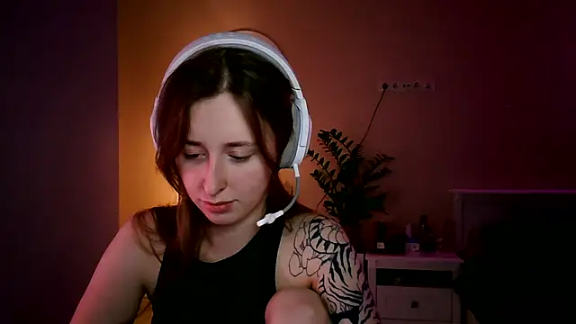 she tora69 online show from 06-11-26, 12:32