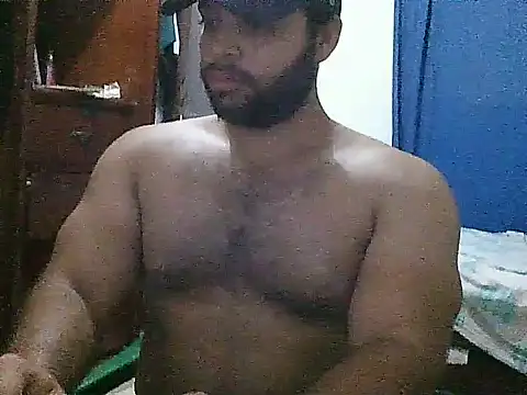 Snapshot of Bearmachin chatting on 06-19-26, 03:44 Bearmachin online show from 06-19-26, 03:44