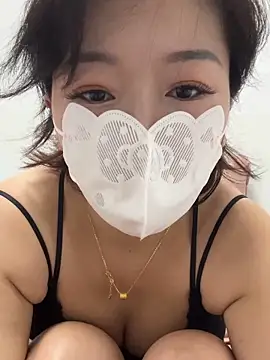 Snapshot of milkwine chatting on 06-30-26, 02:45 milkwine online show from 06-30-26, 02:45