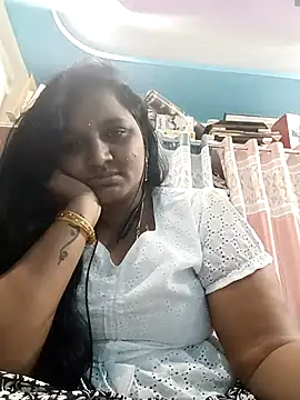 varshatelugu123 online show from 04-26-26, 12:25