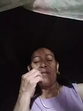Snapshot of mouth22 chatting on 07-22-26, 01:36 mouth22 online show from 07-22-26, 01:36