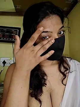 vanika2000 online show from 07-11-26, 04:15