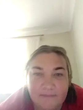 MiyaOlliver online show from 05-01-26, 12:21
