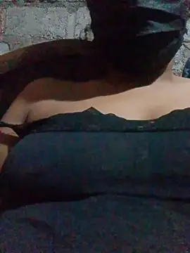 shashini97 online show from 06-06-26, 05:28