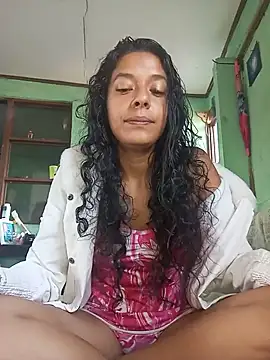 Snapshot of Kimkaly chatting on 06-04-26, 12:22 Kimkaly online show from 06-04-26, 12:22