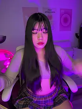 iEmily  online show from 06-11-26, 02:44