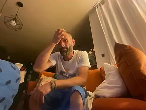 thefrenchi09 online show from 07-17-26, 11:42