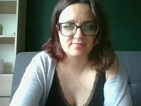 sensual paris online show from 06-15-26, 05:31