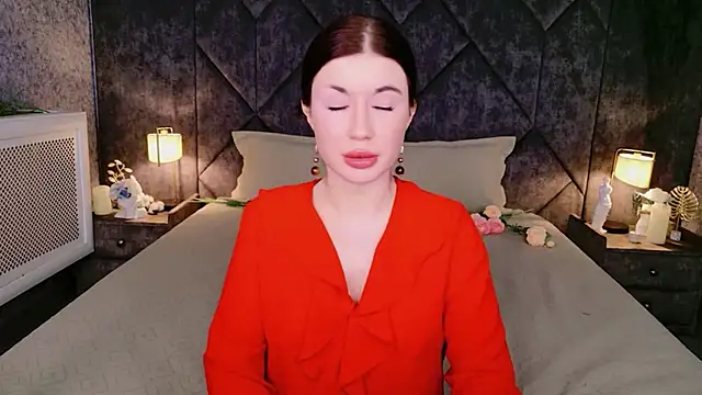 Gina lima online show from 06-30-26, 08:32