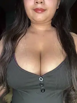 Naughty pooja44 online show from 05-05-26, 07:38