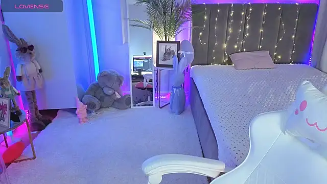 Dayana Mood online show from 06-05-26, 06:52