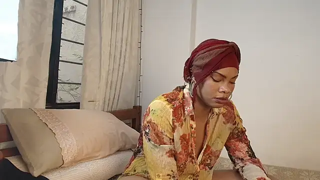 Reve Damour online show from 06-06-26, 07:29