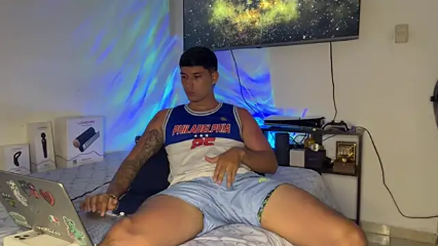 SexxxySquirterStev777 online show from 05-04-26, 03:08