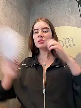 Lili of sin online show from 06-18-26, 05:51