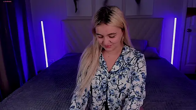 katiebabbys online show from 06-21-26, 04:59