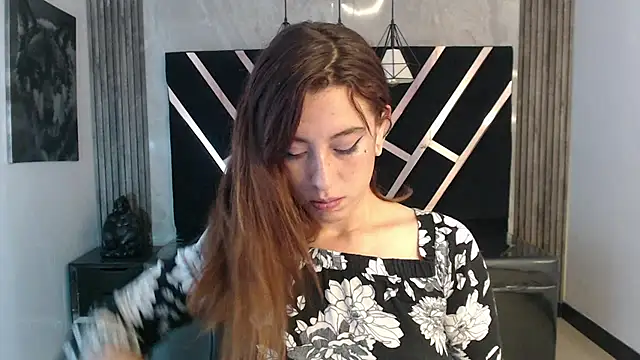 DamiaOshun ch online show from 05-07-26, 07:41