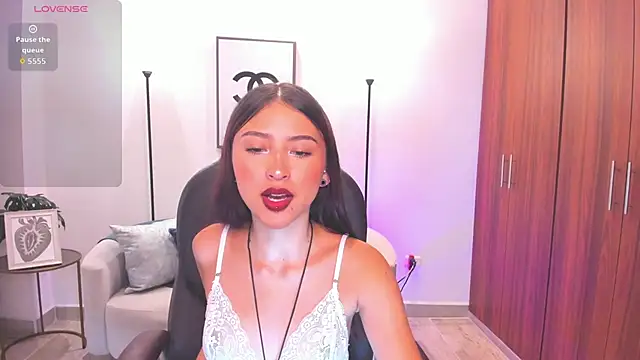 Nikky sweett  online show from 05-23-26, 09:08