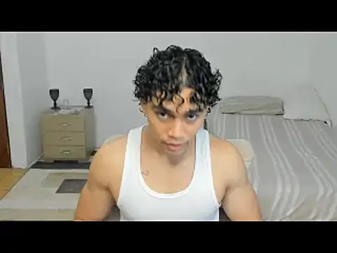 Snapshot of mateo_jack chatting on 05-21-26, 01:18 mateo jack online show from 05-21-26, 01:18