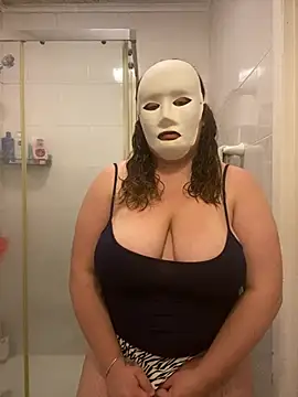 XXXKatyzinhaXXX online show from 07-14-26, 08:47