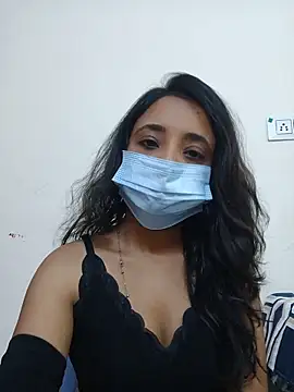 Fire honeybee online show from 05-13-26, 08:23