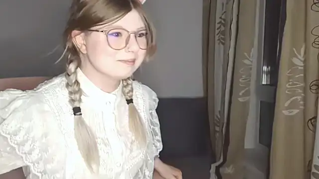 YukiBlush online show from 05-11-26, 05:21