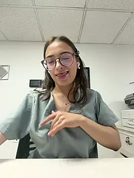 Sweet Milaa1 online show from 08-05-26, 07:17