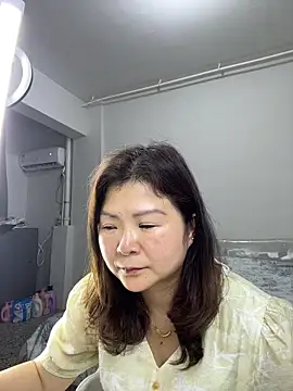 Snapshot of linda51863 chatting on 06-03-26, 01:03 linda51863 online show from 06-03-26, 01:03