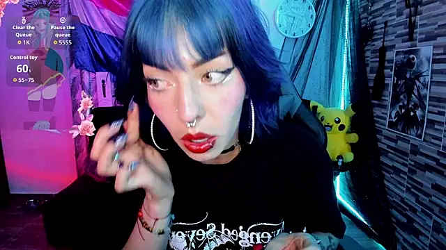 BlueElyxra online show from 06-12-26, 03:16